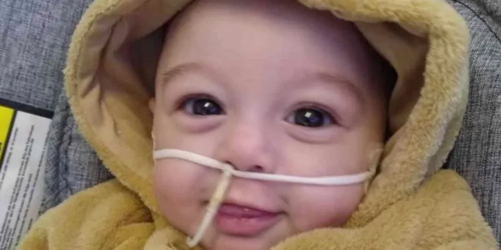 Imagem ilustrativa da imagem Mãe contrai covid e bebê vence sequelas após 6 meses de UTI