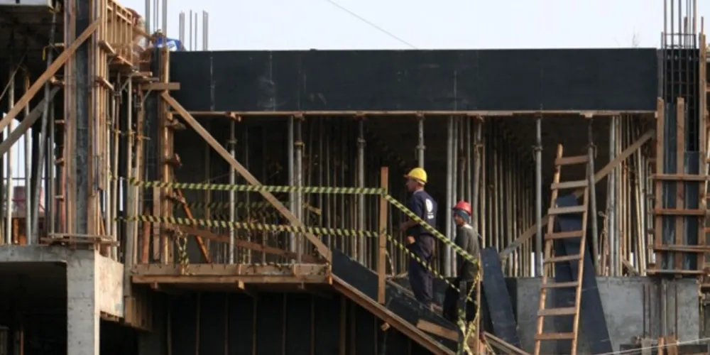 Setor da construção registrou o fechamento de postos em março