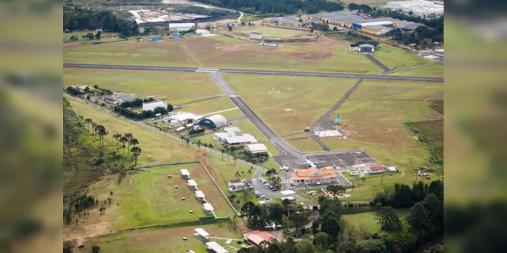 Licitação foi realizada para a conclusão do fechamento do aeródromo, para construção de 1,7 mil metros de muro pré-fabricado