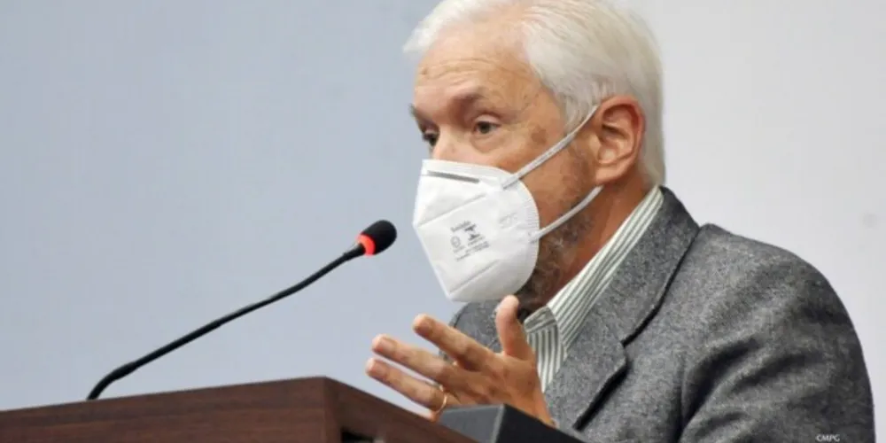 Francisco Barros é presidente da Associação Médica de Ponta Grossa.