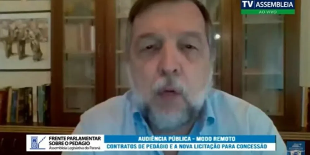 Senador do Paraná, Flávio Arns (Podemos).