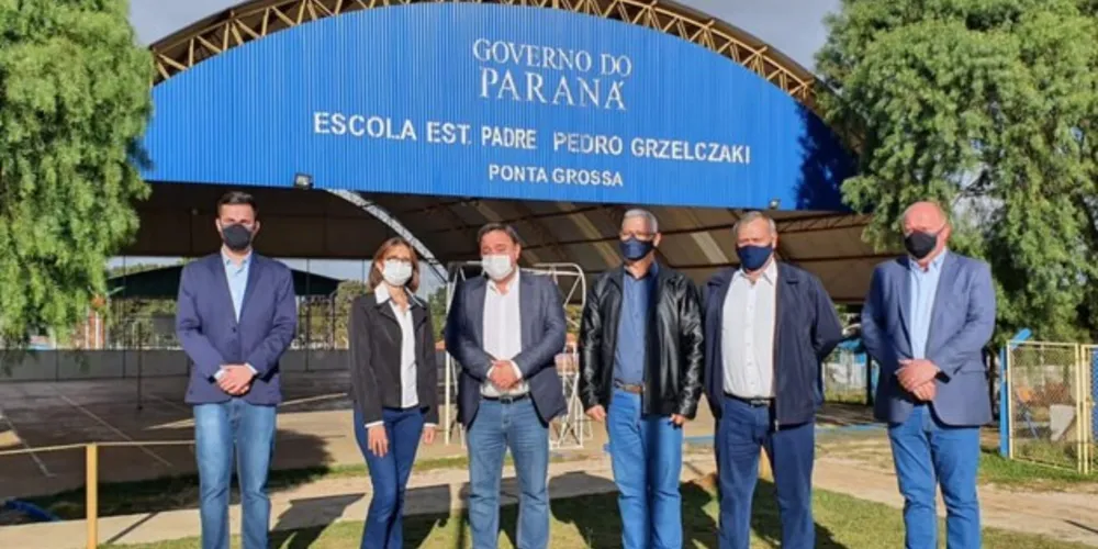Bakri esteve no Colégio Padre Pedro Grzelczaki