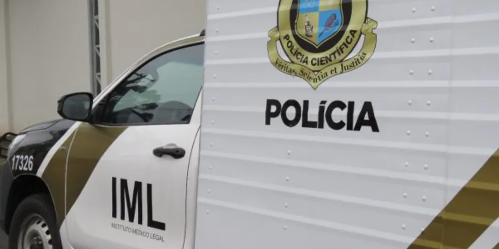 Vítima de 27 anos foi encontrada sem sinais vitais.
