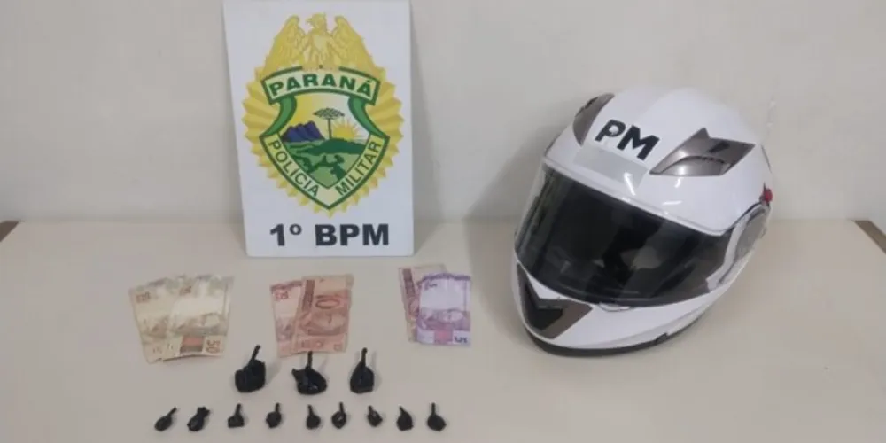 Drogas foram apreendidas e levadas à delegacia, junto com o menor.