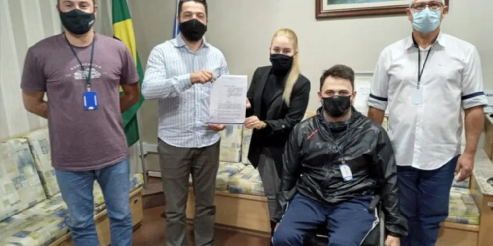 Vereadores Daniel Milla, Leandro Bianco, Missionária Adriana, Felipe Passos e Léo Farmacêutico.