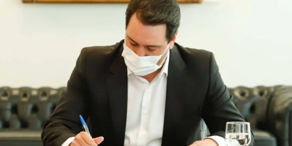 Governador do Paraná, Ratinho Junior (PSD).