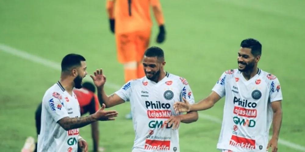 Com o resultado, o Fantasma se mantém na 3ª posição do Campeonato Paranaense e fica a três pontos do líder Cascavel FC