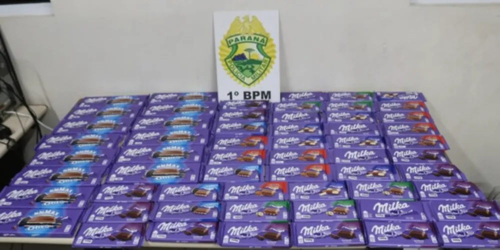 As 60 barras de chocolate foram levadas para a delegacia