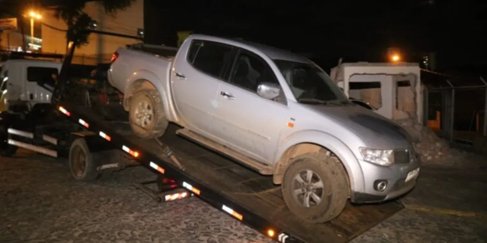 A caminhonete estava abandonada no Taquari dos Polacos