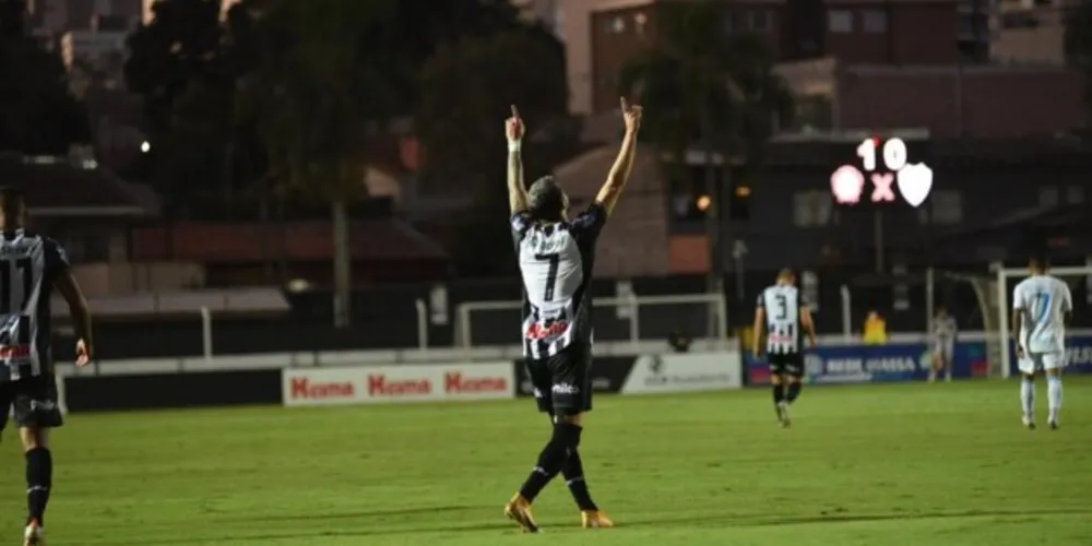 O gol da partida foi marcado por Jean Carlo no primeiro tempo
