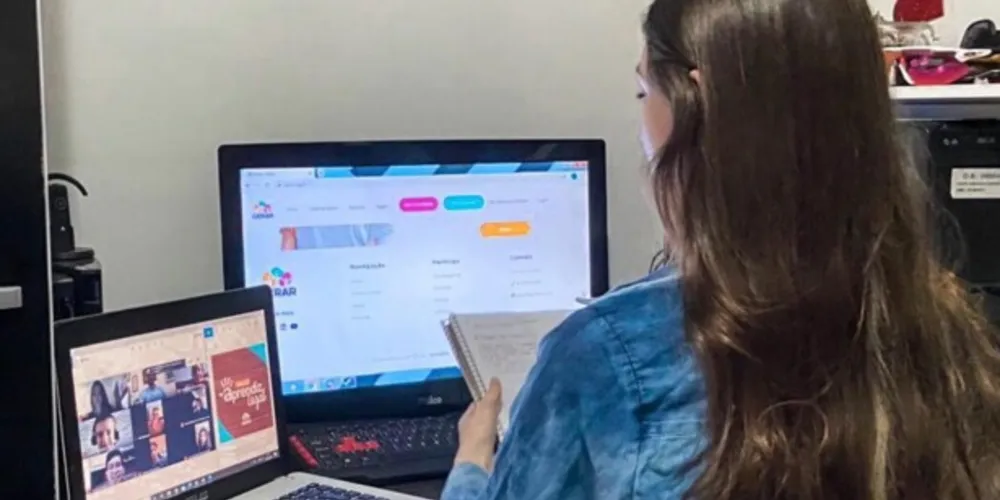 Toda empresa que tem mais de 7 funcionários é obrigada a ter aprendiz.