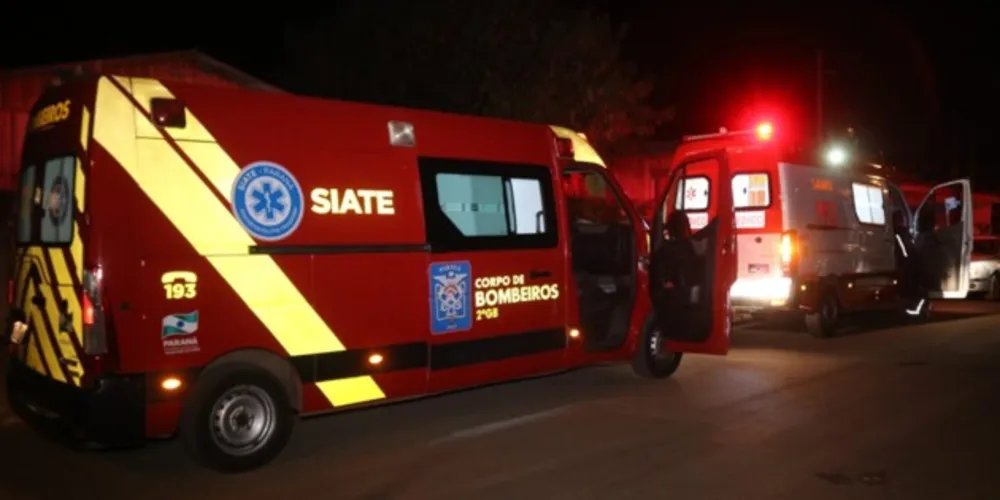Socorristas do Corpo de Bombeiros foram acionados com apoio do médico do Samu para atender a ocorrência