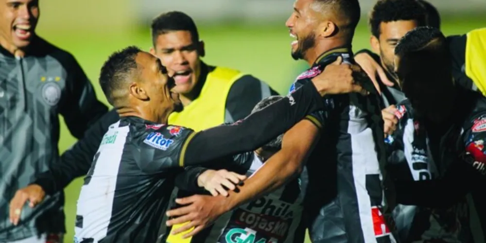 alvinegro tem a melhor defesa do Paranaense tendo sofrido apenas três gols em nove jogos realizados