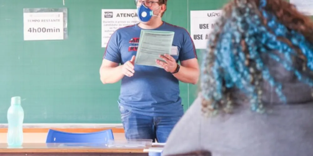 As primeiras provas serão aplicadas aos alunos do 3º ano do Ensino Médio