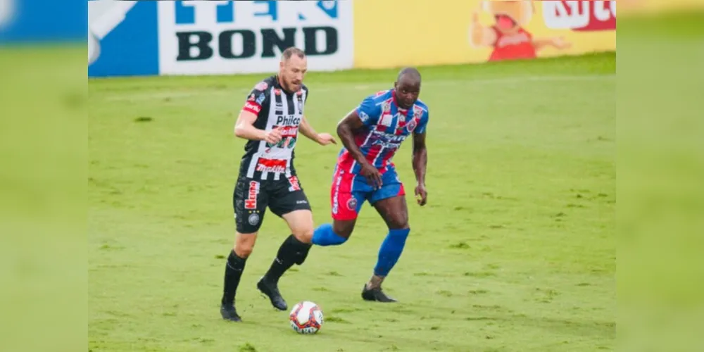 Imagem ilustrativa da imagem Operário enfrenta o Paraná Clube pela última rodada