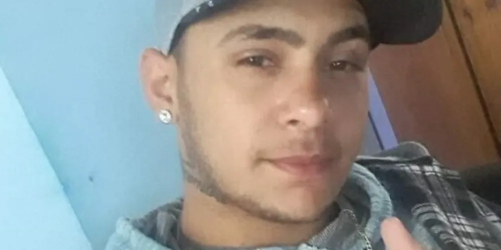 Erick Willian Gonçalves tinha 20 anos e foi alvejado na madrugada de sábado (22) para domingo (23) na Rua Francisco Beltrão, região da Chapada
