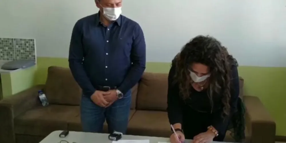 Termo que assegura a mudança foi assinado pela prefeita Dayane Sovinski (Republicanos) na sexta-feira (21)