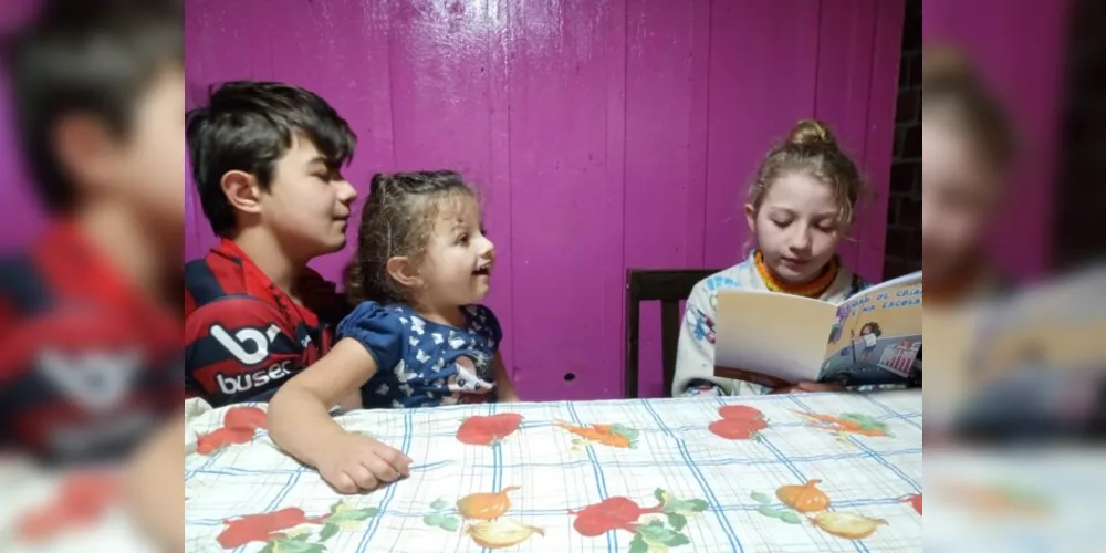 Alunos realizaram seus trabalhos e enviaram fotos
