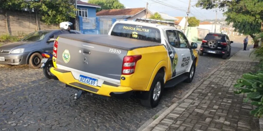 Imagem ilustrativa da imagem Casal é morto a golpes de faca em PG