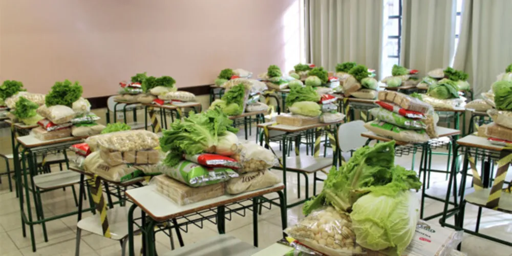 O representante da família só poderá fazer a retirada na escola onde o aluno está matriculado.