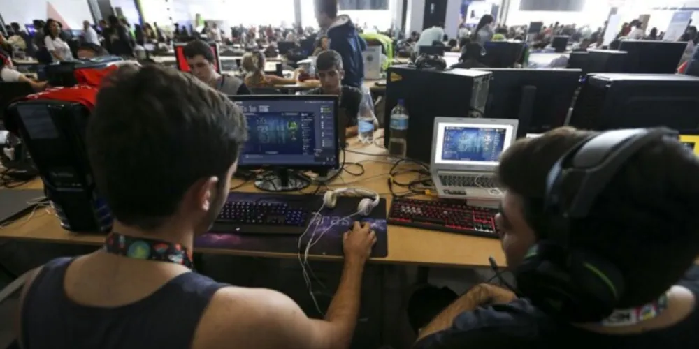 Programa pretende qualificar mais de 6 mil profissionais 