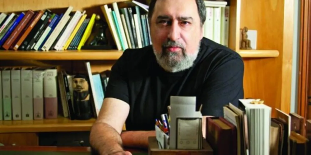 Campana foi escritor, poeta, jornalista, publicitário e editor