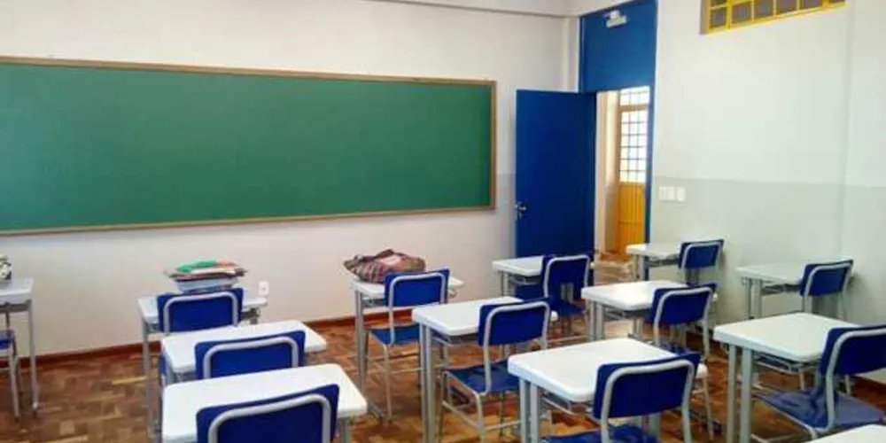 As aulas continuam de forma remota até nova decisão.