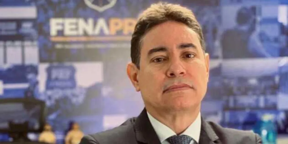 Imagem ilustrativa da imagem 'Bolsonaro nos traiu', diz policial que agora lidera manifestações