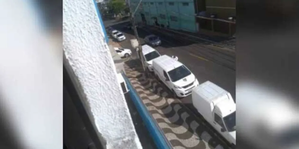 Imagem foi registrada na manhã deste domingo (14), em Ponta Grossa