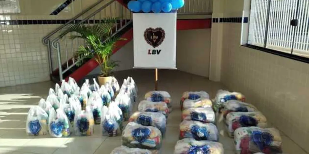 Imagem ilustrativa da imagem LBV realiza mensalmente entrega de cestas de alimentos