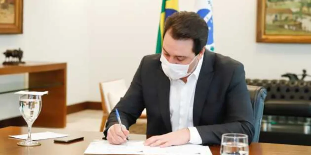 Governador do estado do Paraná, Ratinho Junior (PSD).