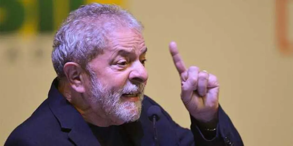 Os processos relacionados à ação penal sobre supostos crimes de Lula foram despachados para o Distrito Federal.