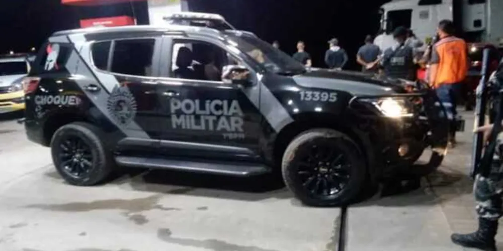 Alguns estabelecimentos foram fechados e notificados por descumprimento às restrições