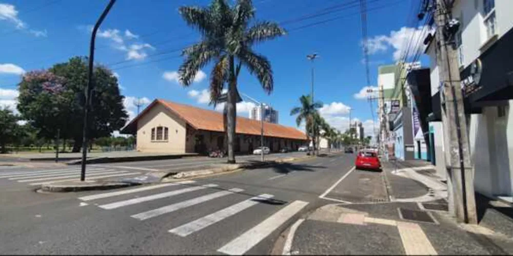 Para conter os casos crescentes, a Prefeitura adotou um 'lockdown'