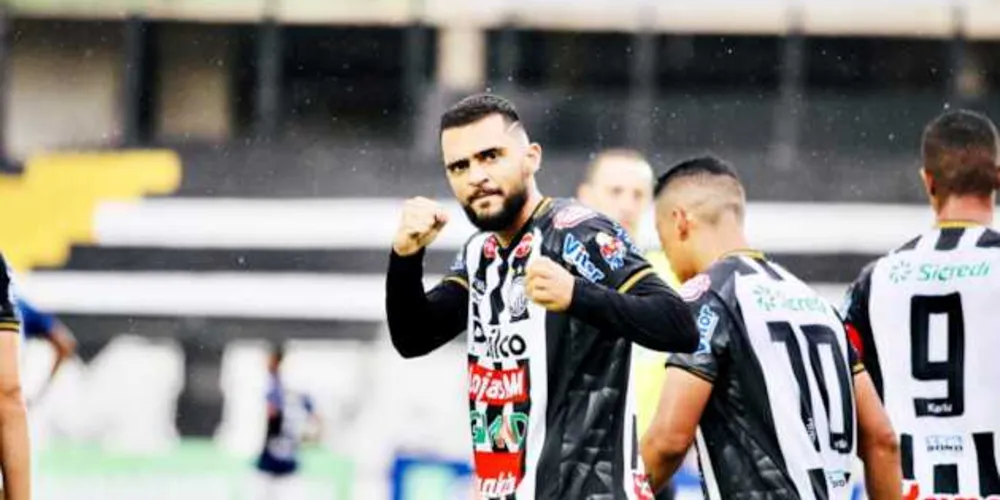 Oller chegou ao clube no dia 7 de dezembro de 2020 e, desde então, marcou cinco gols com a camisa alvinegra