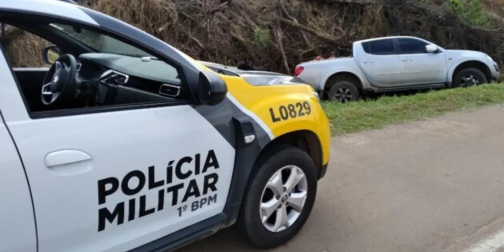 Imagem ilustrativa da imagem PM prende suspeito e recupera camioneta