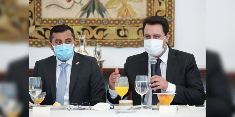 Ratinho foi um dos sete vereadores que esteve presente na reunião.