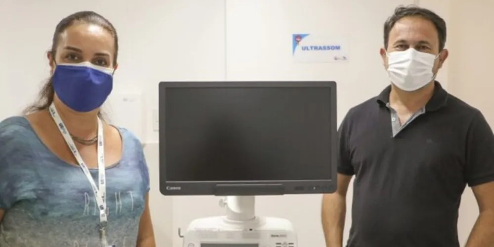 O ultrassom, no valor aproximado de R$190mil, realiza exames de radiologia geral, vascular e ecocardiograma em pacientes neonatais, pediátricos e adultos.