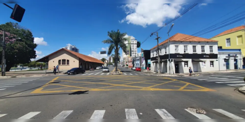 As medidas extraordinárias deste decreto aplicam-se no período de 29 de março a 11 de abril de 2021.