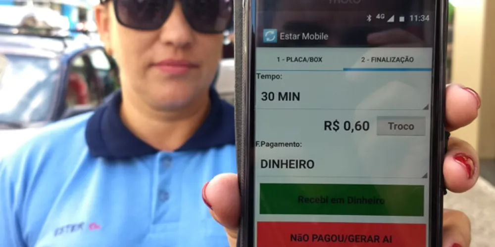 Estacionamento regulamentado volta na segunda-feira
