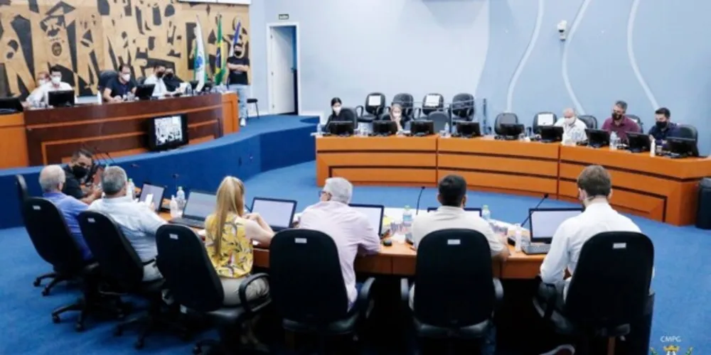 Parlamentares também aprovaram mudanças em nomes de ruas da cidade.