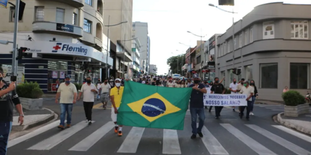 O movimento acabou por volta das 18 horas.