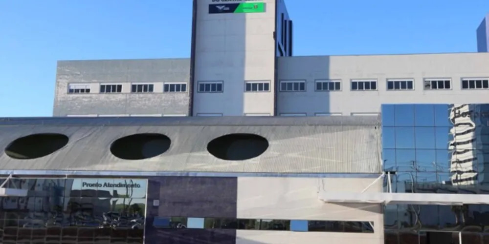 Hospital conta agora com 40 leitos de UTI e 80 de enfermaria para covid-19.