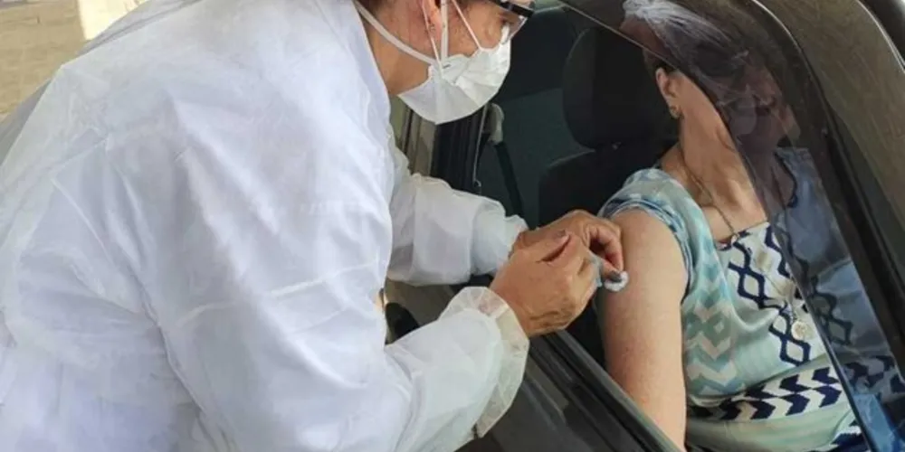 Imunizante aplicado será a Coronavac; 1ª dose foi entregue em 13 de março.