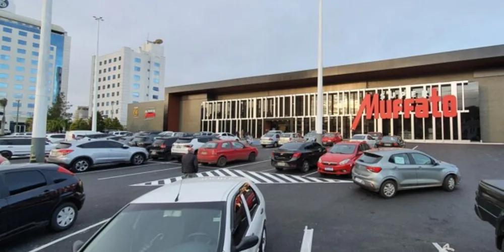 Mercados não podem atender neste domingo