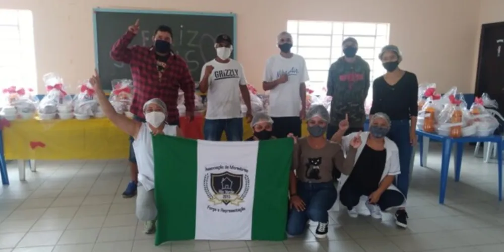 Moradores do Rio Verde/Pitangui se uniram neste domingo de Páscoa.