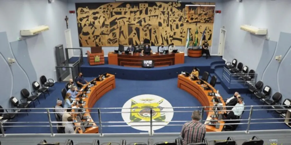 Decisão aconteceu nesta segunda (5), durante sessão da Câmara.
