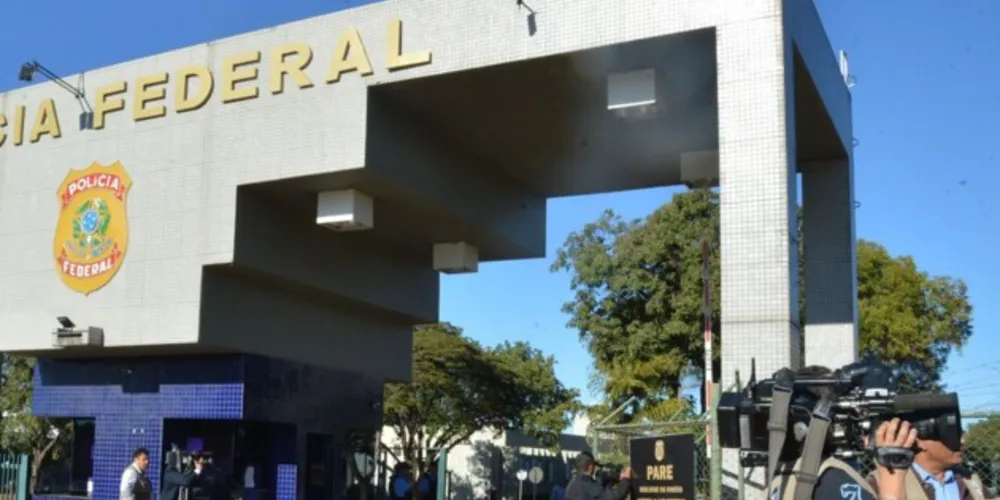 Operação é feita na cidade de Umuarama, no Paraná.
