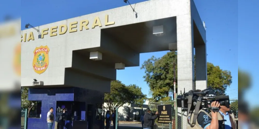 Operação é feita na cidade de Umuarama, no Paraná.
