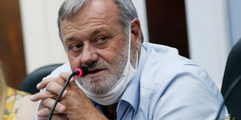 Parlamentar Paulo Balansin também criticou emenda de aumento do "Vale Mercado" para R$ 300.